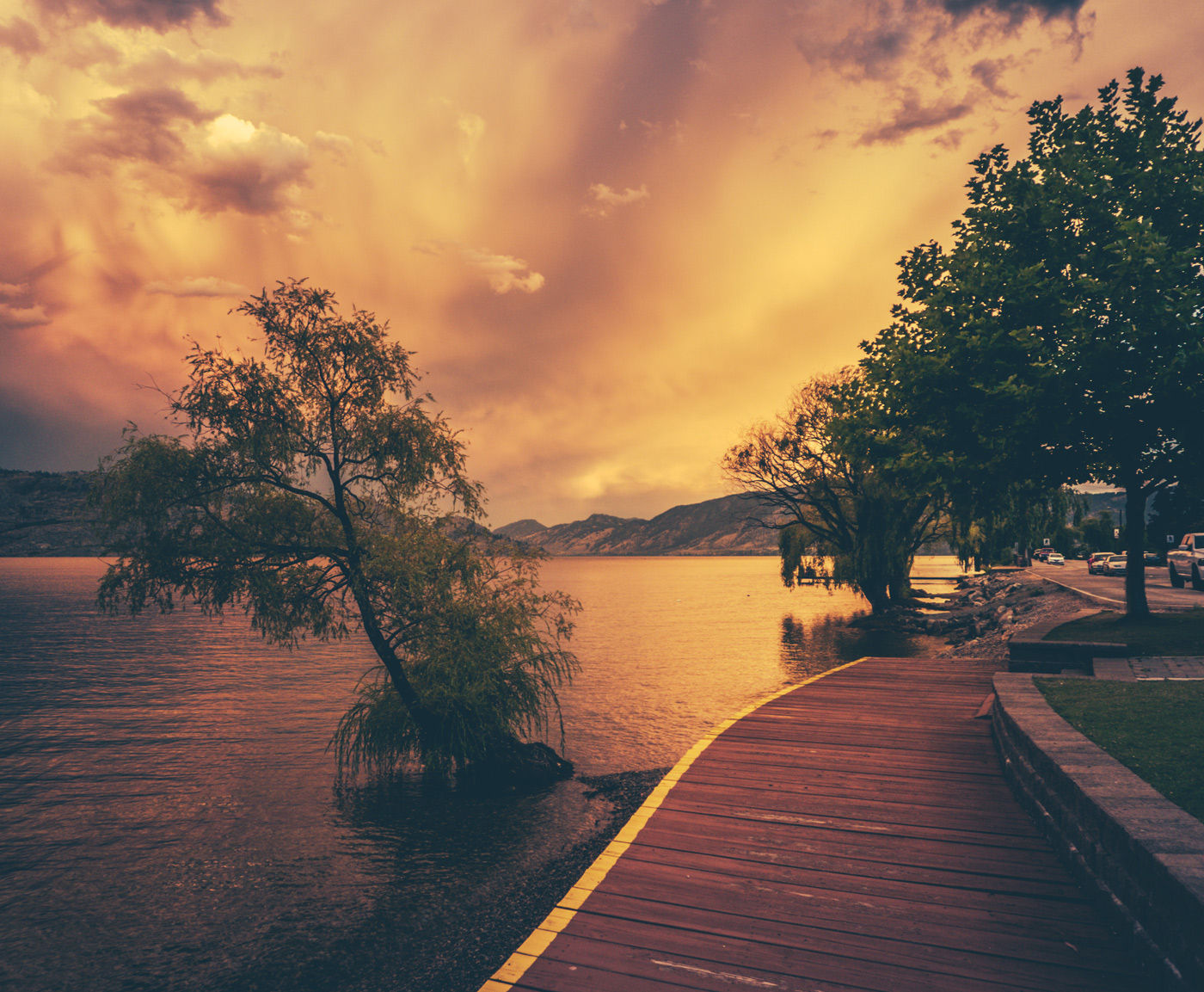 Catch one of those fabulous Okanagan sunsets when walking along the Waterfront Boardwalk trail, a short jaunt from our hotel in Kelowna.